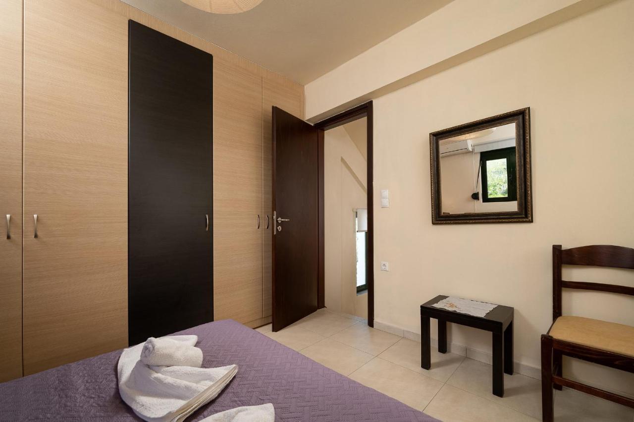 Vidakis Villas 3 Sivas Exterior photo
